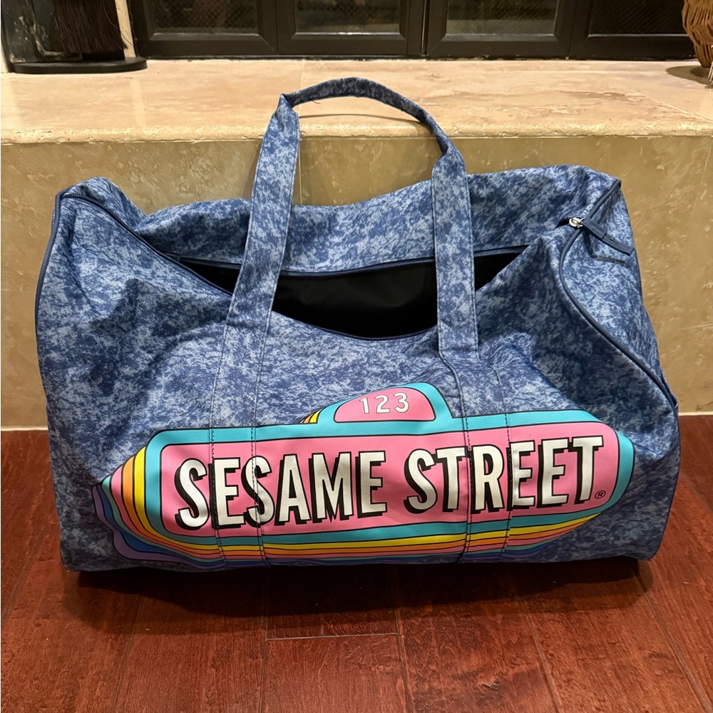 NEW Sesame Street Place Exclusive LARGE Retro Logo Denim Print Duffle Vintage
